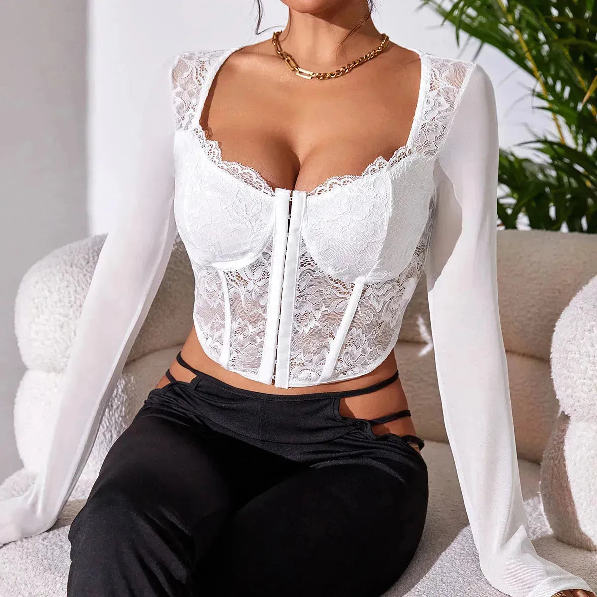 Blusa-Manga-Longa-Feminina-de-Renda-Branca-3