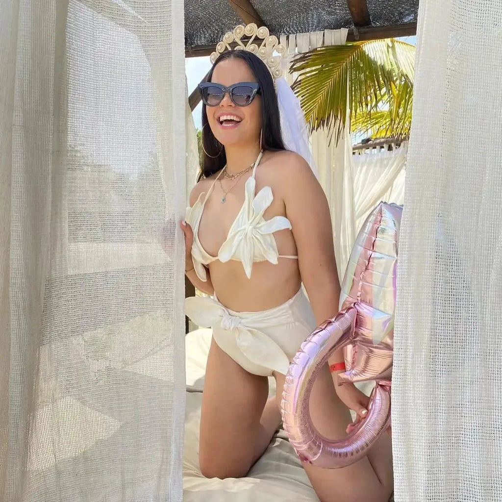 Biquini-Feminino-Flora-Branco-Elegante-3