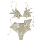 Biquini-Feminino-Flora-Branco-Elegante