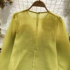 Blusa-Feminina-Manga-Longa-com-Flores-Elegantes-Amarela-5