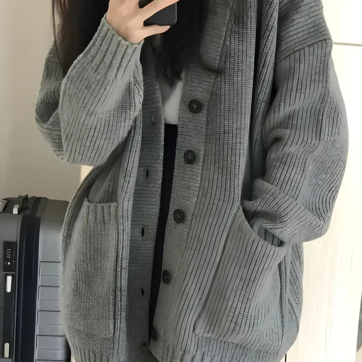 Cardigan-Feminino-Charme-Intemporel-Gris-Satine-3