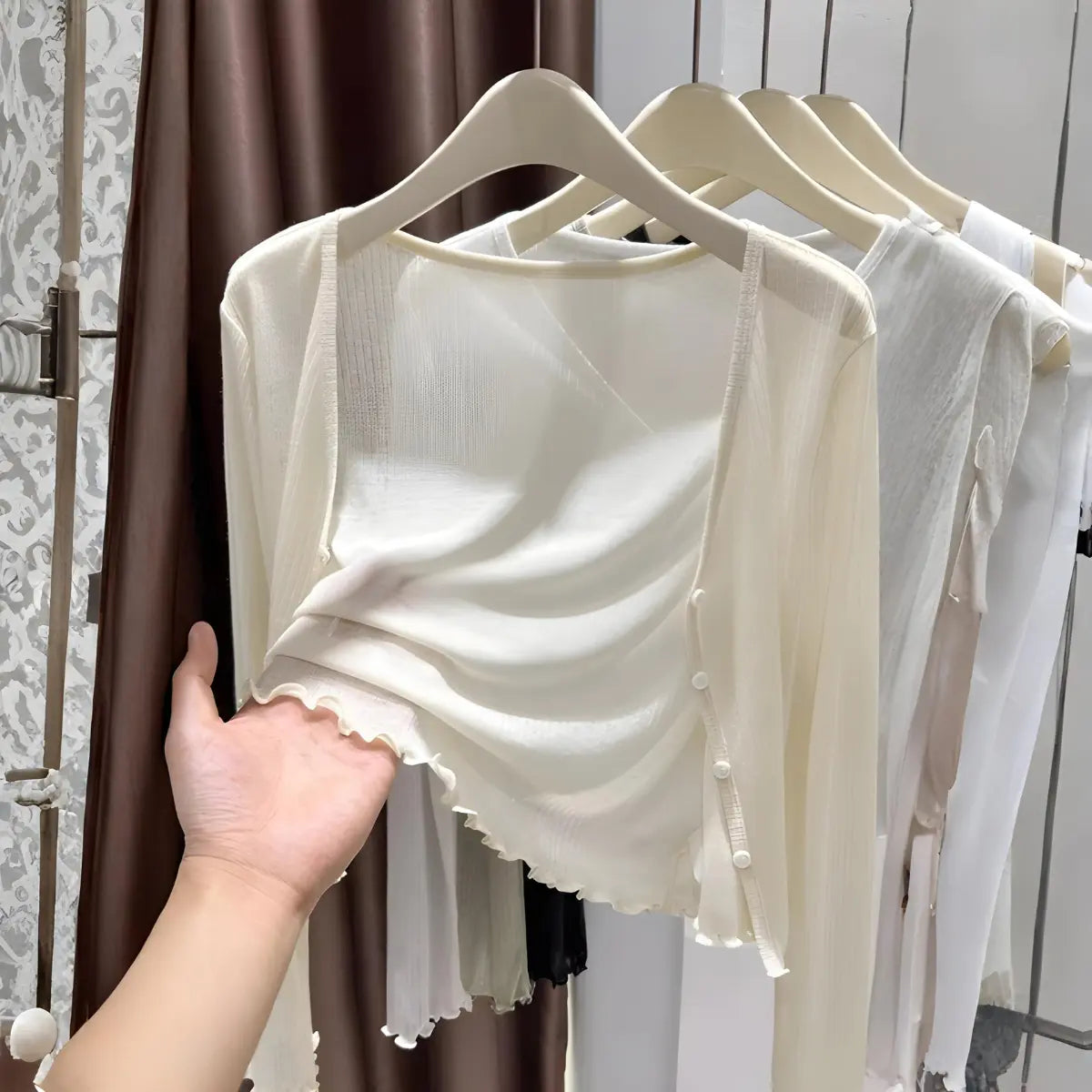 Cardigan-Feminino-Lumiere-Chic-Abricot-Satine-3