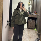 Trench-Coat-Feminino-Elegance-Supreme-Verde-com-Botoes-Duplos-e-Bolsos-2