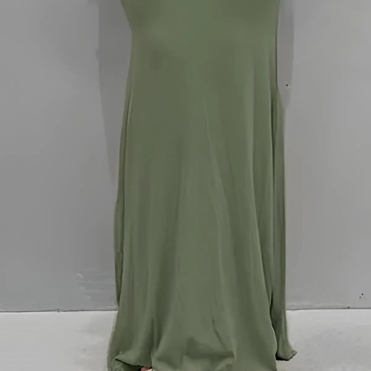 Vestido-de-Verao-Lumiere-Verde-Oliva-Sofisticado-4