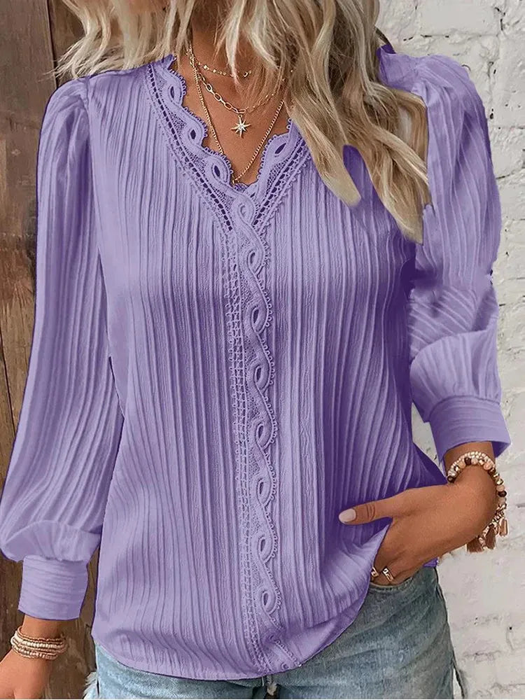 blusa-manga-longa-feminina-roxa-com-detalhes-de-renda